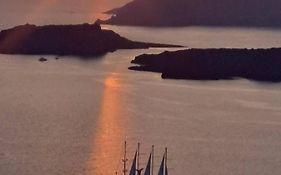 Santa Rinoula Suites Sea Sunset Views Adults Only